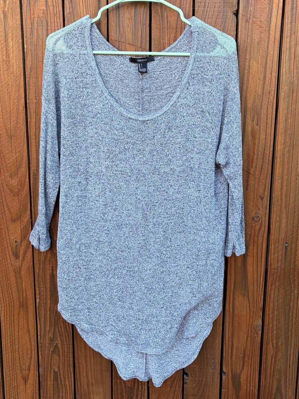 Forever 21 Grey 3/4 Sleeve L